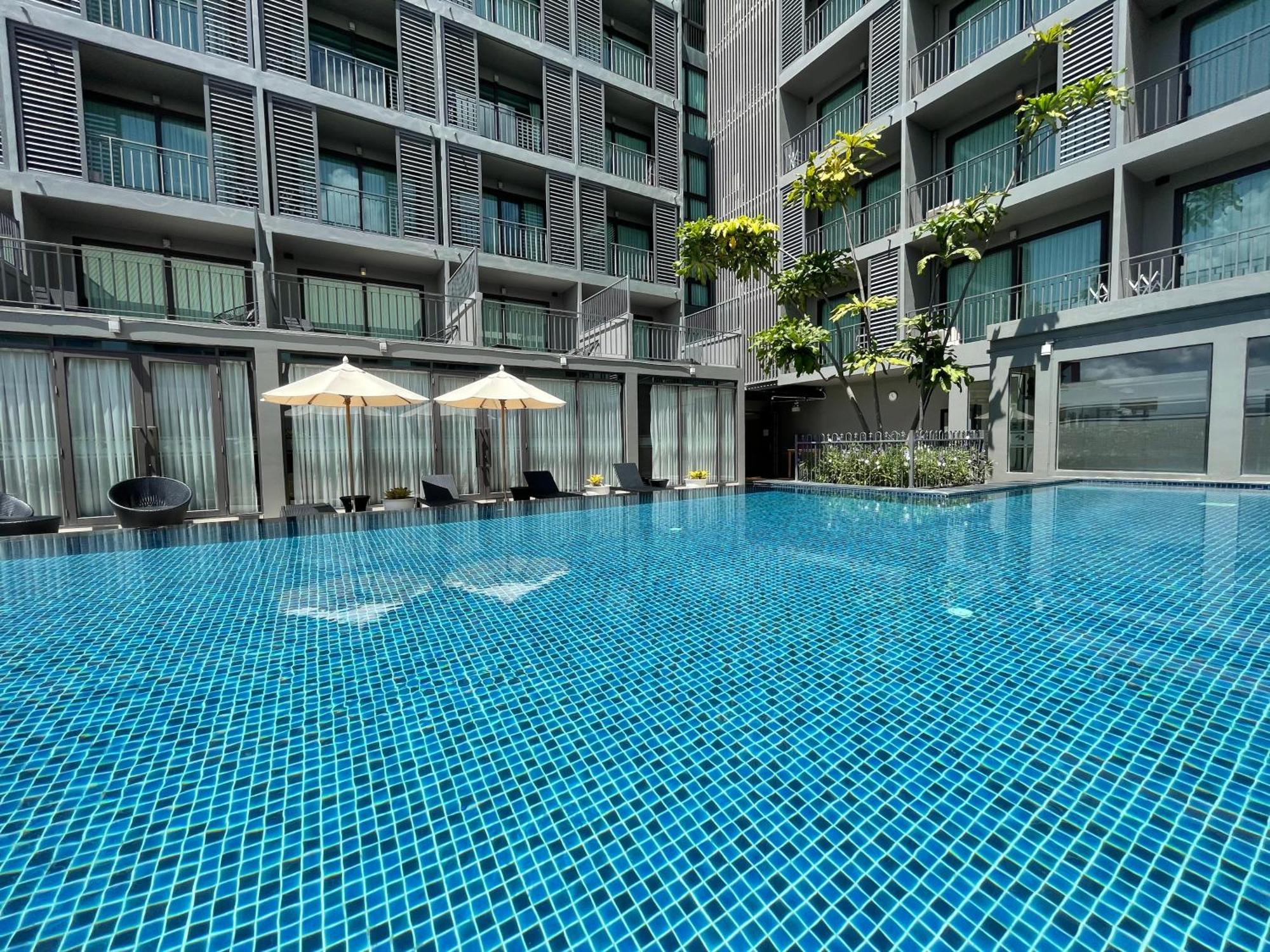 Plaai Prime Hotel Rayong Sha Extra Plus Esterno foto