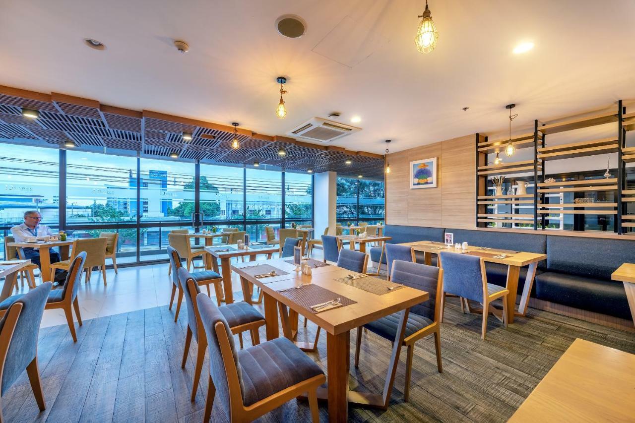 Plaai Prime Hotel Rayong Sha Extra Plus Esterno foto